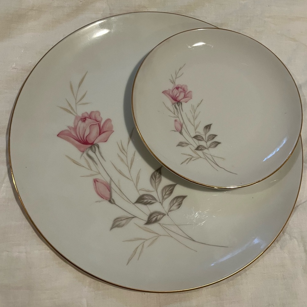 Set of 2 Gold Rimmed American Rose Fine China Plates